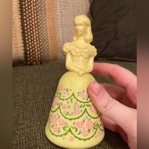 Avon American Belle Vintage Collectible Bottle